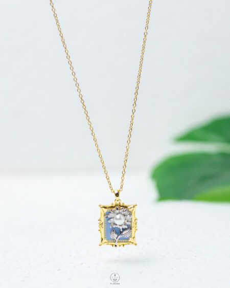 silver & gold flower necklace