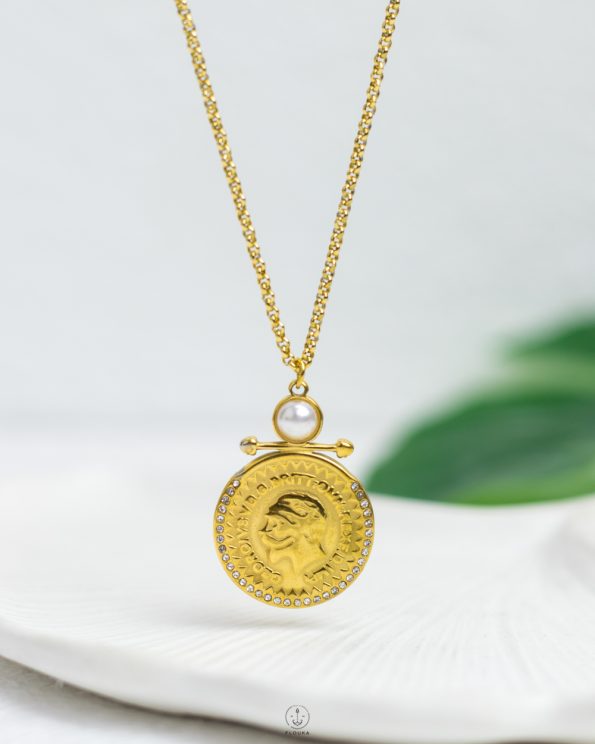 gold coin necklace