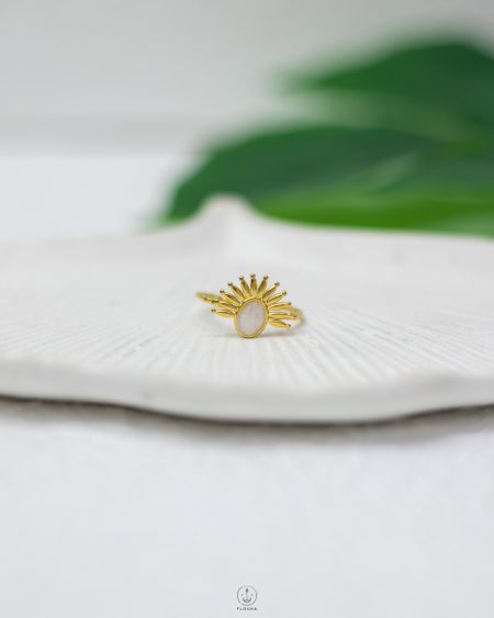 half white sun ring