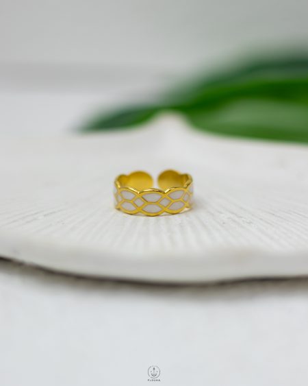 WHITE RASIN gold ring