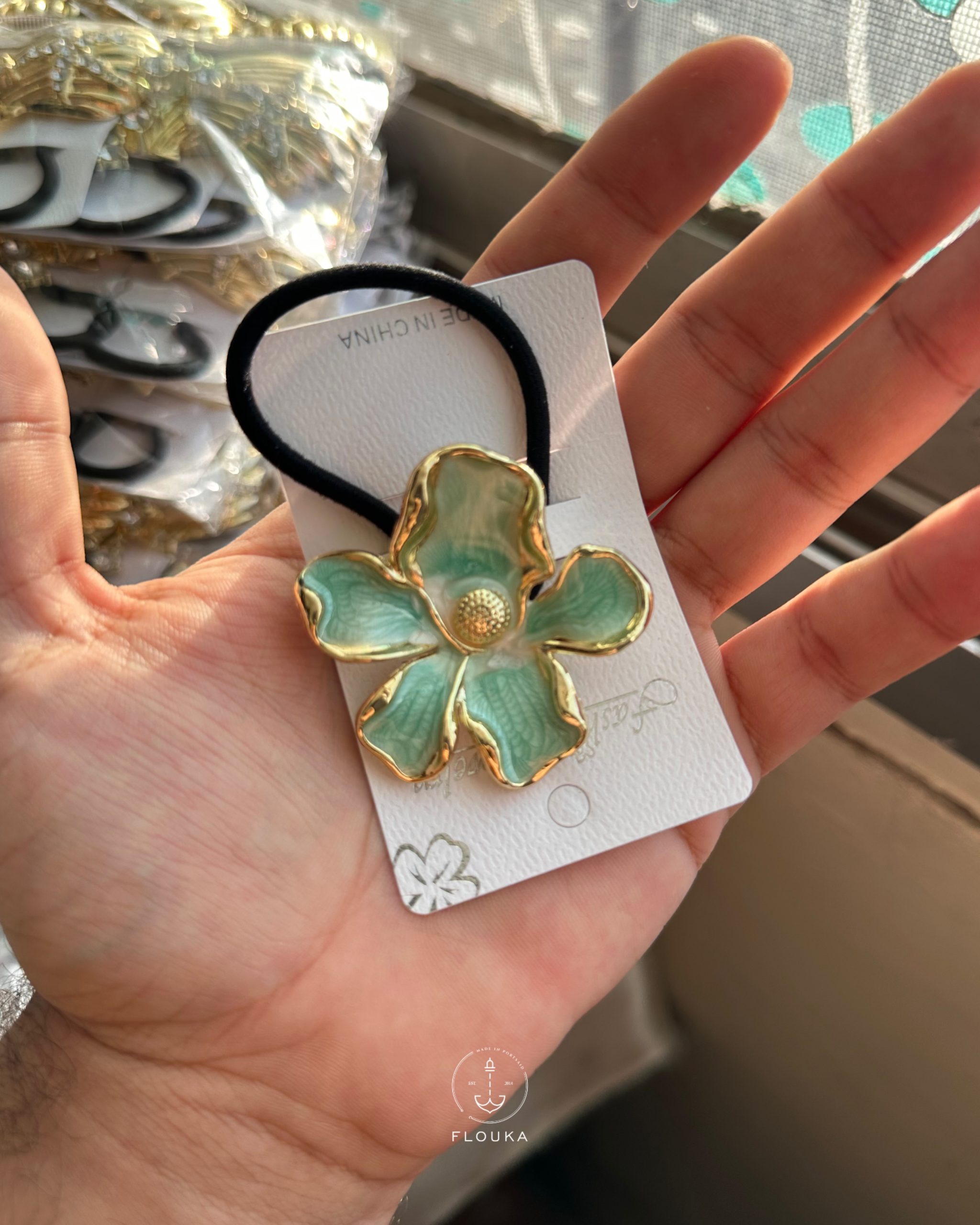 1752282516_photo-output.jpeg mix Mint green & gold rose toka